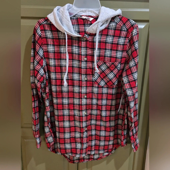 NWT Time & Tru red long sleeve button down flannel shirt with hood - Picture 1 of 4
